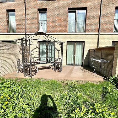 London Stratford Luxury House, 5 Minutes Walk Station, Westfield, 3 Bedrooms 3 Bathrooms, Reception, Garden, Parking ภายนอก รูปภาพ